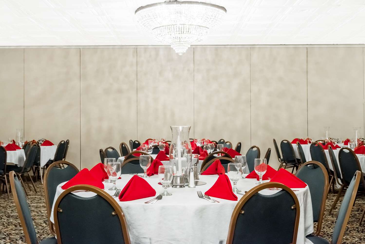 Ramada Lexington North Hotel & Conference Center - photo 15
