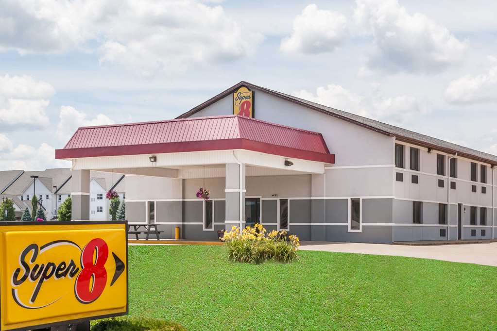 Super 8 by Wyndham Shipshewana - featured photo
