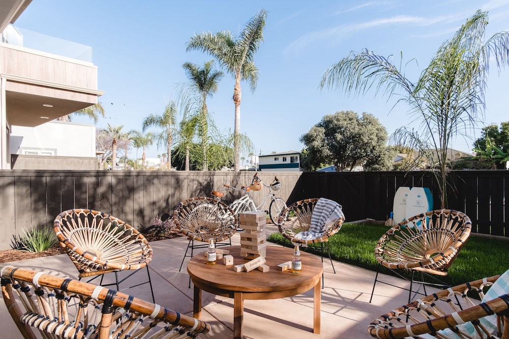 Skyline By Avantstay Modern Beach Retreat w Spacious Patio & Rooftop Views - photo 35