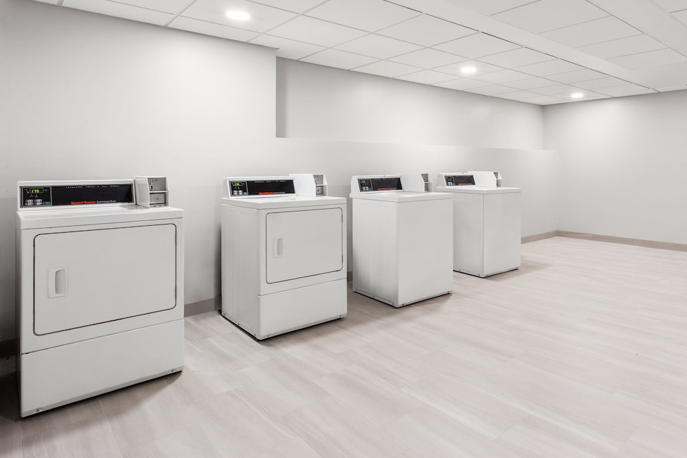 Holiday Inn Express Atlanta Airport North by IHG - photo 20