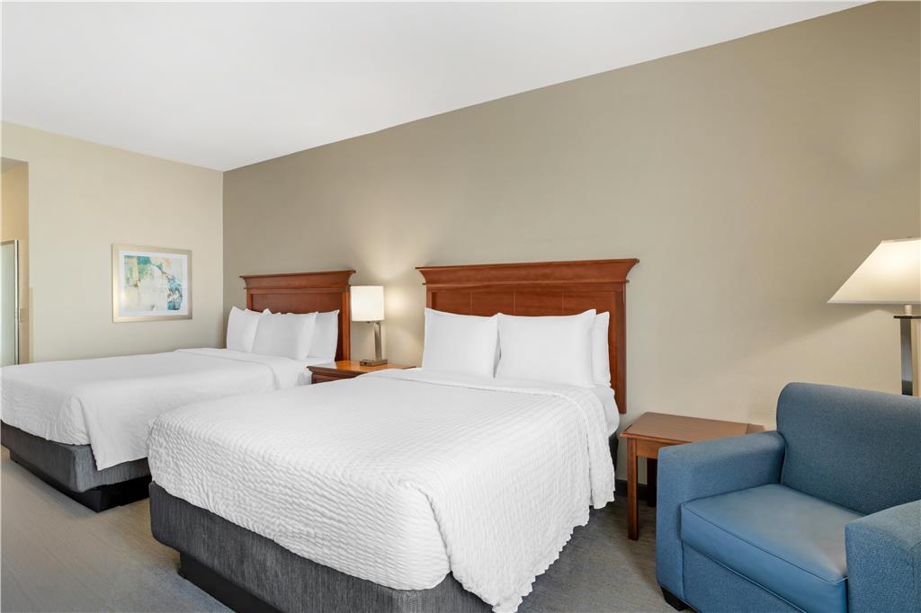 Best Western Plus Executive Hotel & Suites - photo 19