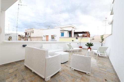 Casa Indaterr — 4-Star Luxury Hotel in Mola Di Bari, Italy