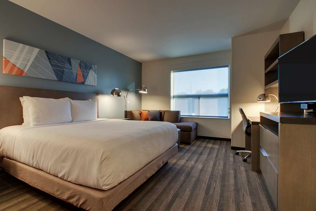 Hyatt House Chicago Oak Brook - photo 21