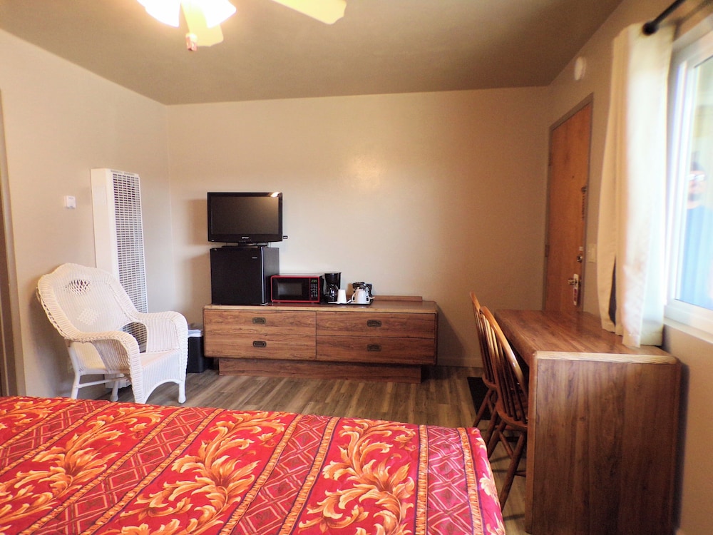 Cypress Tree Motel - photo 48