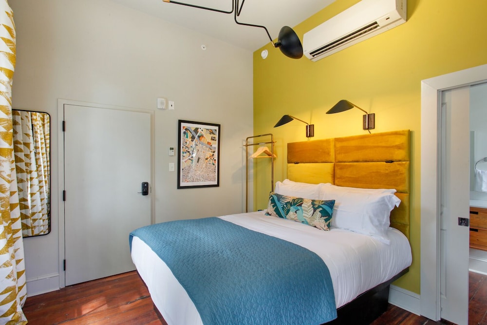 The Present Hotel - photo 91