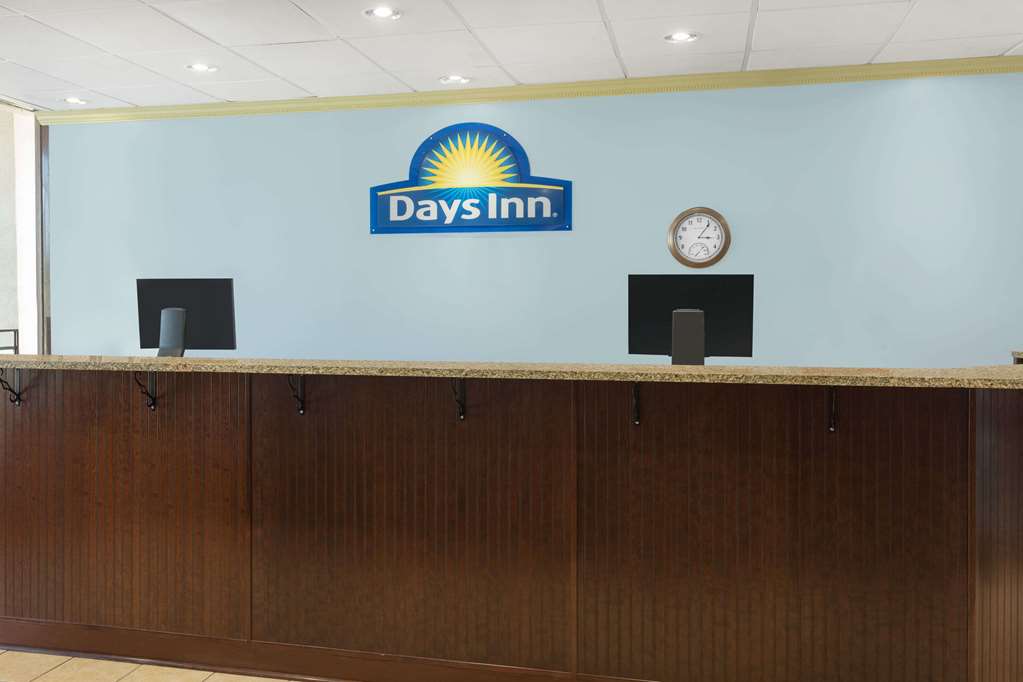 Days Inn by Wyndham Mt Pleasant Charleston Patriots Point - photo 2
