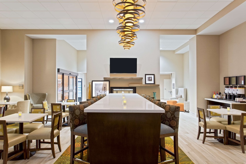 Hampton Inn Sault Ste Marie - photo 6