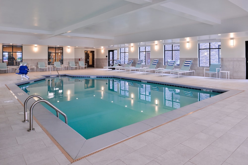 Homewood Suites by Hilton Des Moines Airport - photo 43
