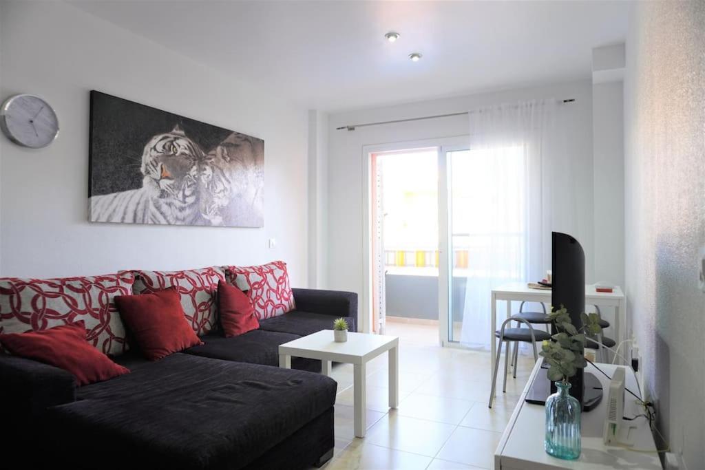 South Coast Apartment — 4-Star Luxury Hotel in Guimar, Spain