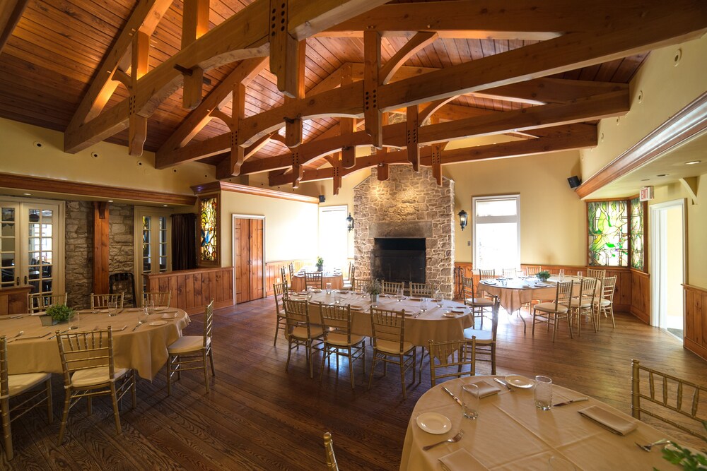 Logan Inn - photo 21
