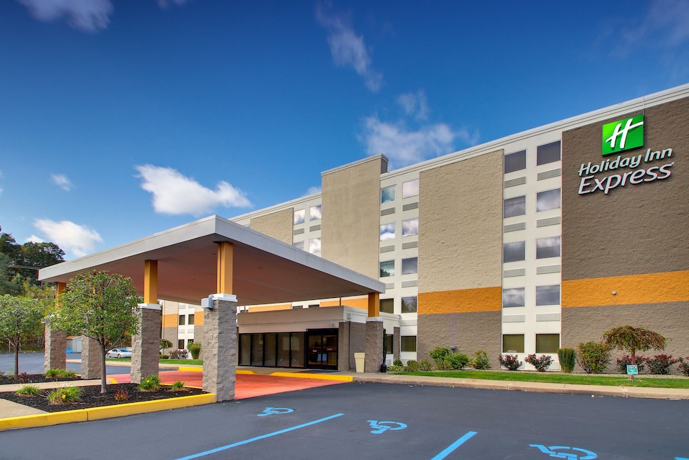 Holiday Inn Express Pittston Scranton Airport by IHG - photo 45