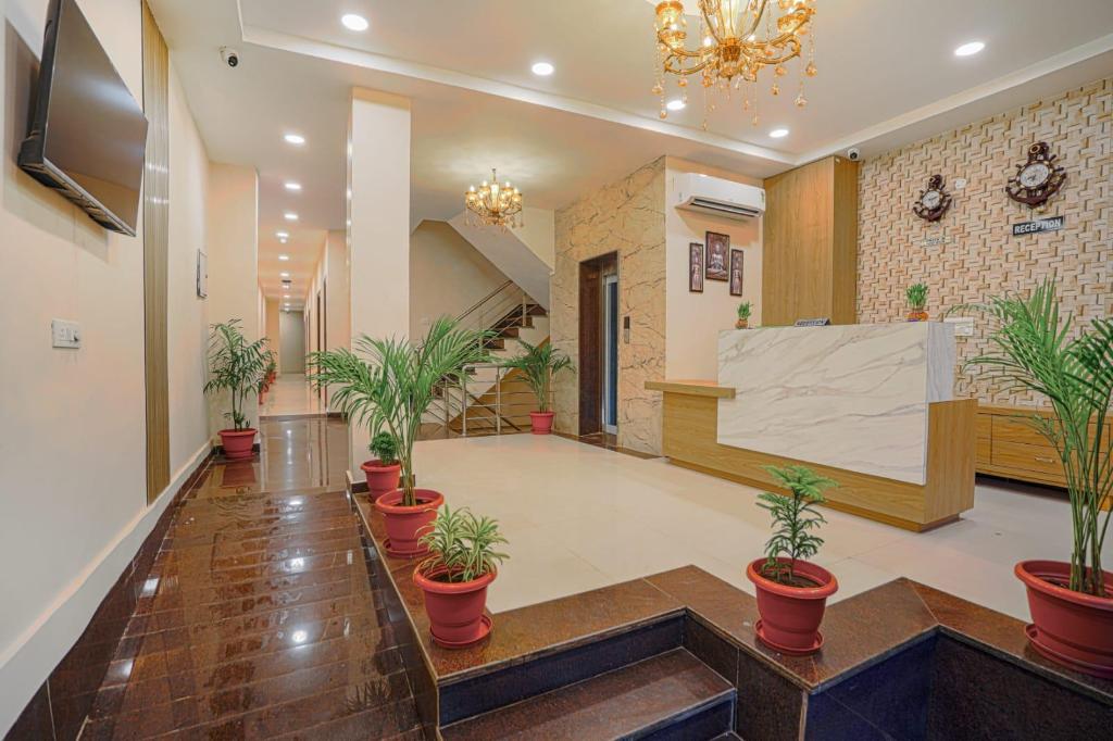 Hotel Devine Zirakpur Chandigarh in Chandigarh, India