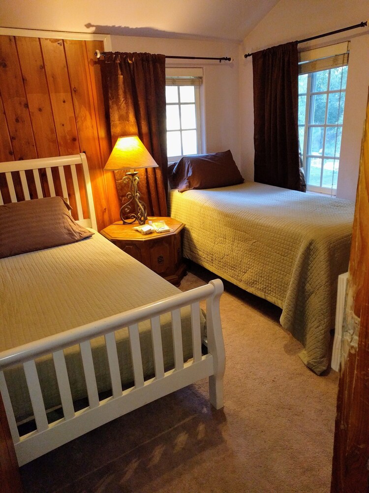 Bird Watcher Inn - photo 11