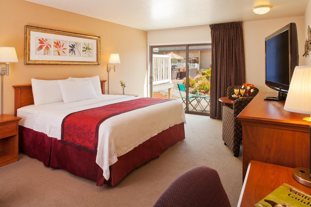 Windmill Inn Of Roseburg - photo 15