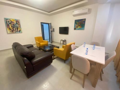 Apt De Luxe Gallo 2 Mamelles Dakar — 4-Star Luxury Hotel in Dakar, Senegal