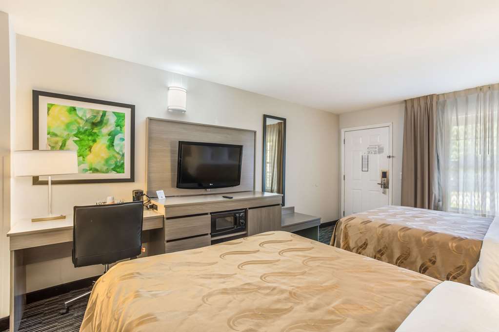 Quality Inn Gallatin Nashville Metro - photo 19