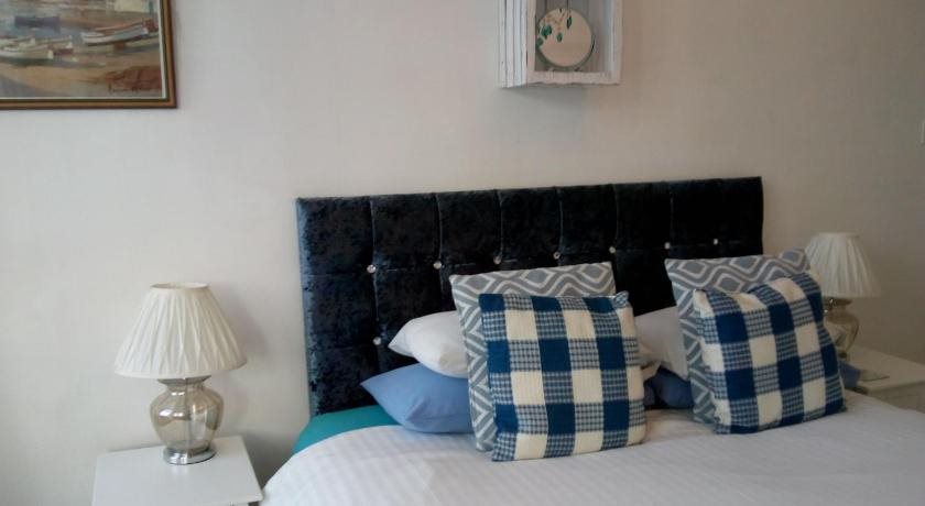 Rooms At 153 Room Only