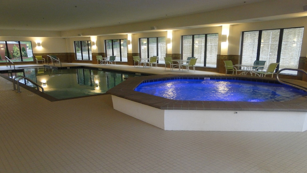 Holiday Inn Express Hotel & Suites Columbia Univ Area Hwy 63 by IHG - photo 19