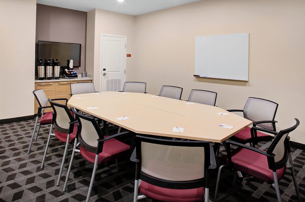 TownePlace Suites by Marriott Albany - photo 18
