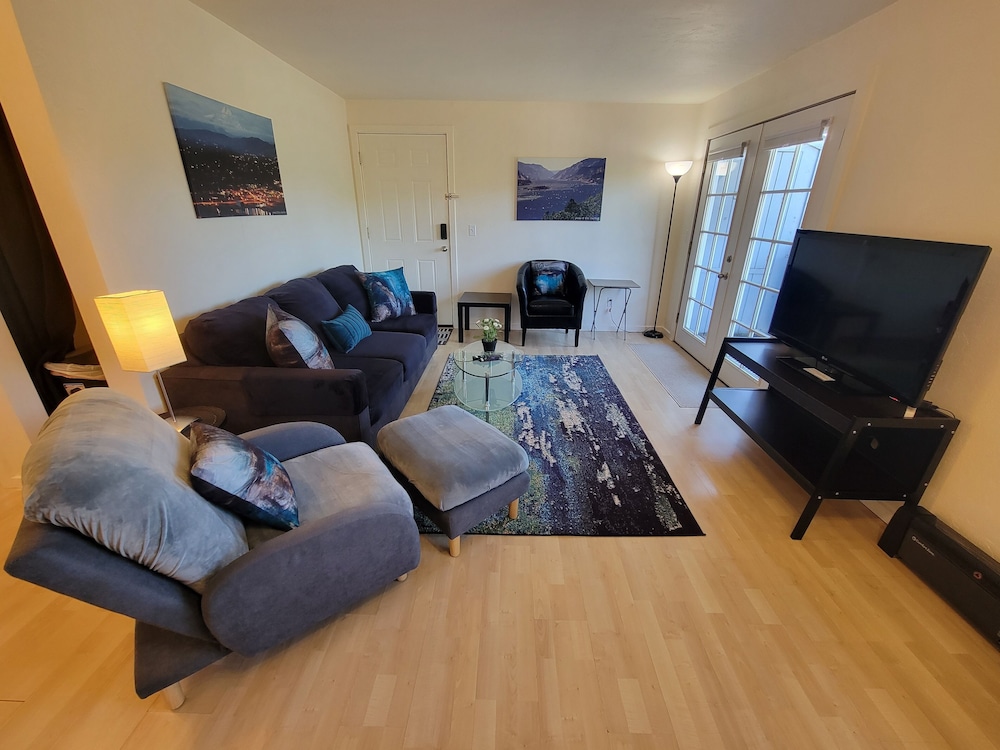 Hood River Suites Apartment Hotel - photo 32