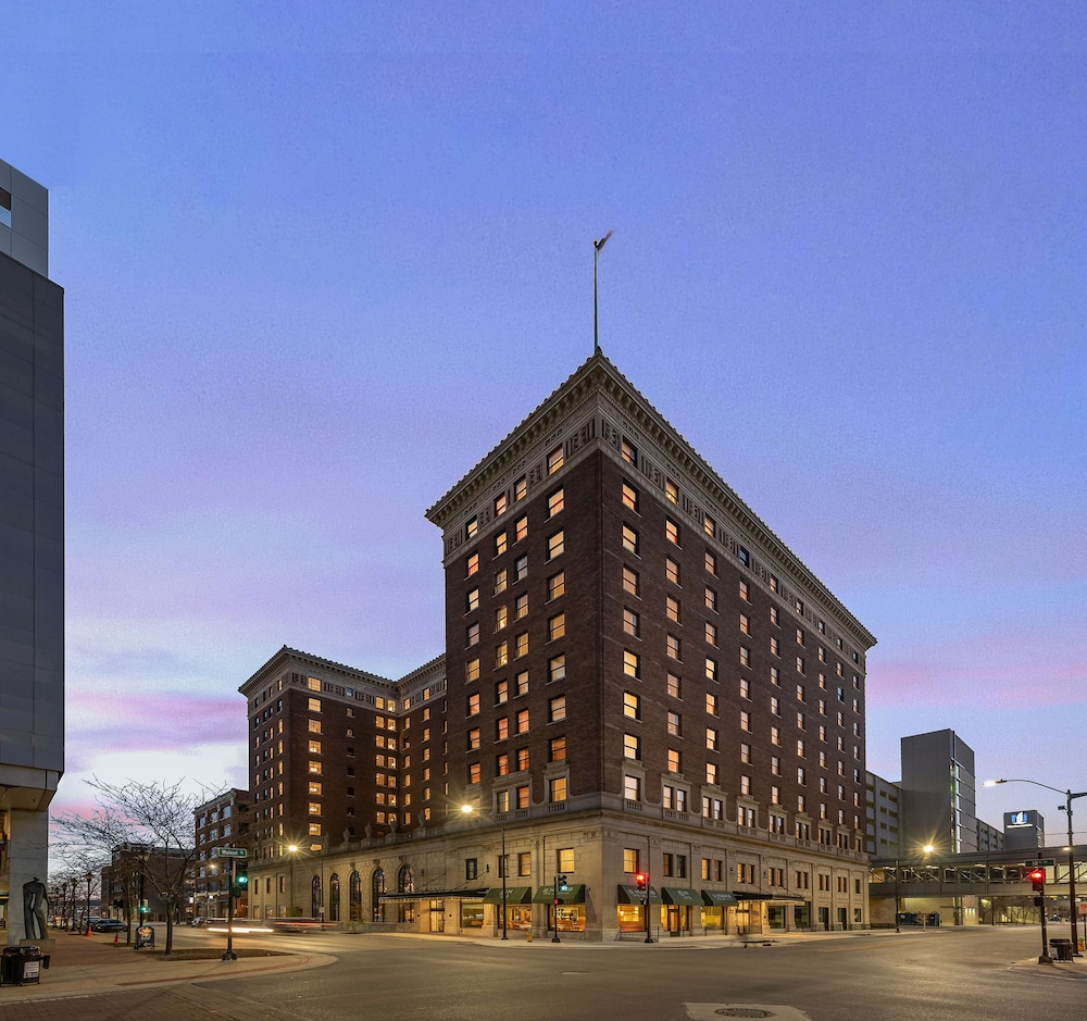 Hotel Fort Des Moines Curio Collection by Hilton - photo 125