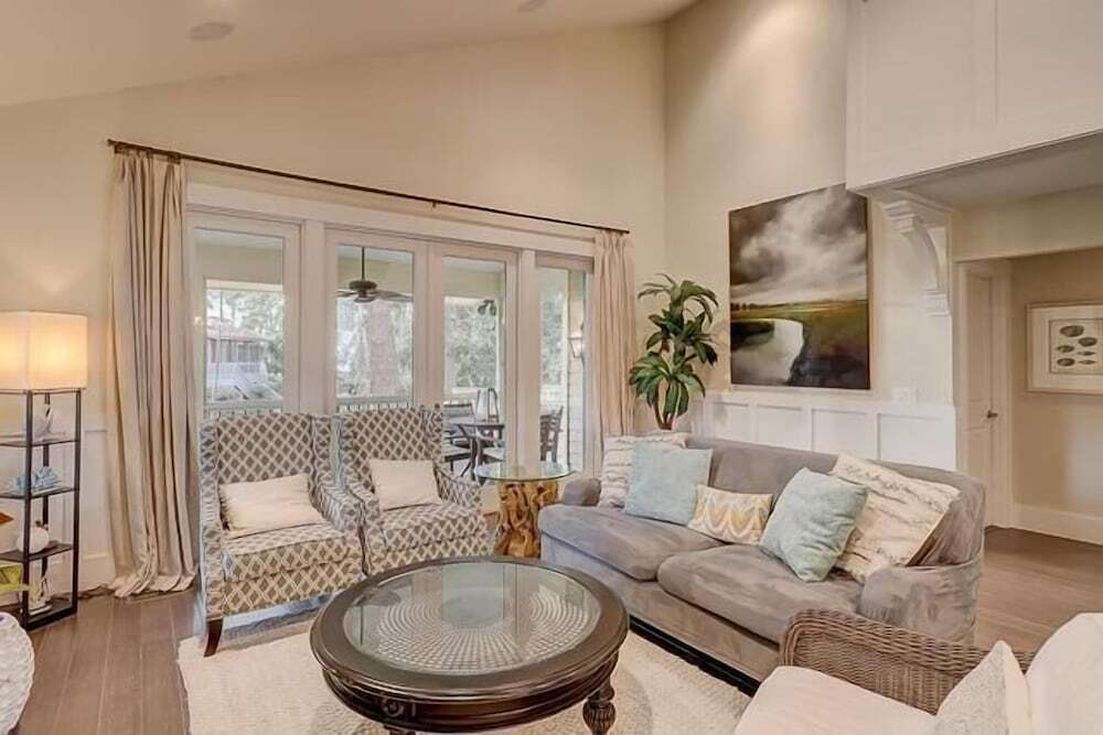 227 S. Sea Pines Drive at the Sea Pines Resort - photo 4