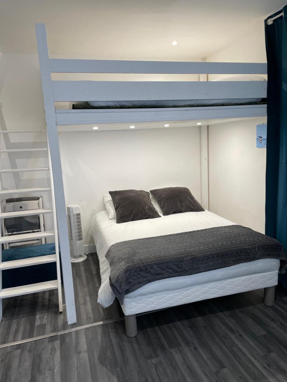 Azur — hotel in Saint-Nazaire