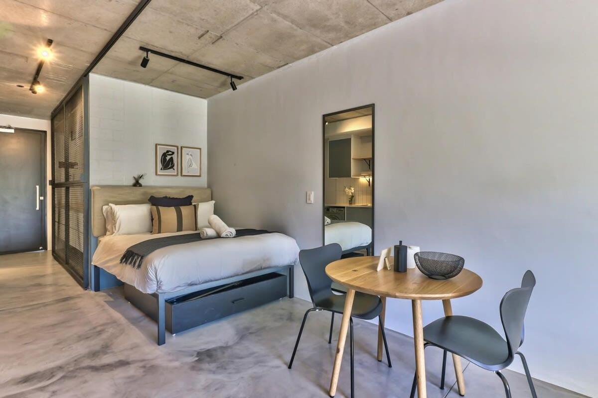 Secure Central Worker Bees luxury pad with pool