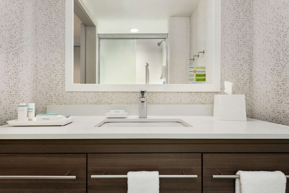 Home2 Suites by Hilton Brooklyn Park Minneapolis - photo 19