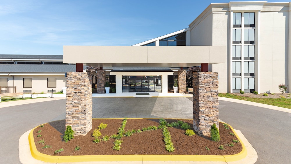 Holiday Inn Roanoke Airport Conference CTR by IHG - photo 51