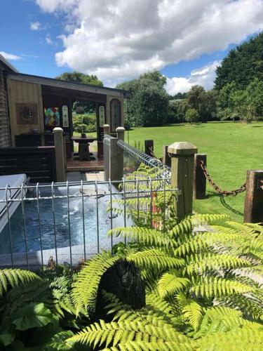 Charming Spacious Rural Otaki Retreat — 4-Star Luxury Hotel in Otaki, New Zealand