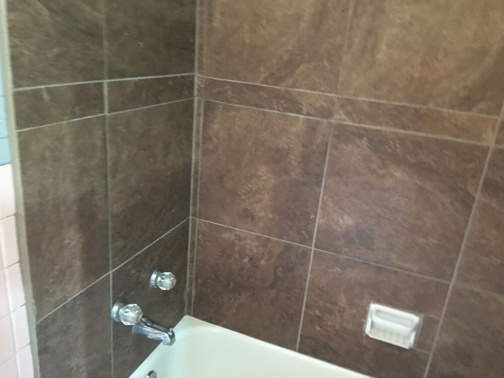 Best Value Inn Motel Sandusky - photo 56
