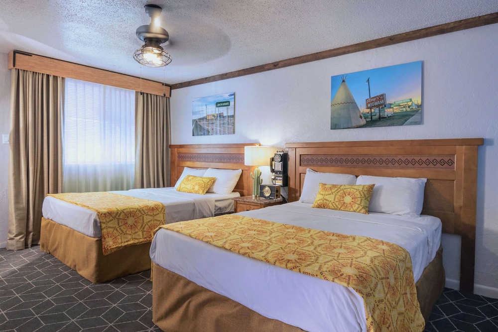 Hotel El Rancho - photo 41