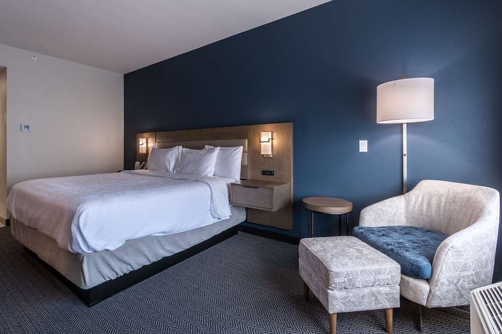Best Western Plus Tacoma Hotel - photo 4