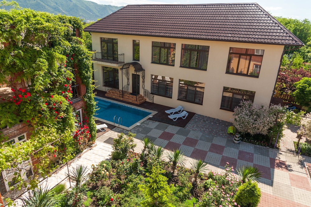 Lime Hotel — hotel in Gelendzhik