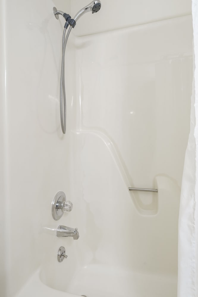 Memories of Avondale Massage Chair Pools - photo 26