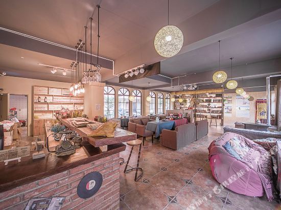 Royal Orchid Inn in Shangri-La, People's Republic of China