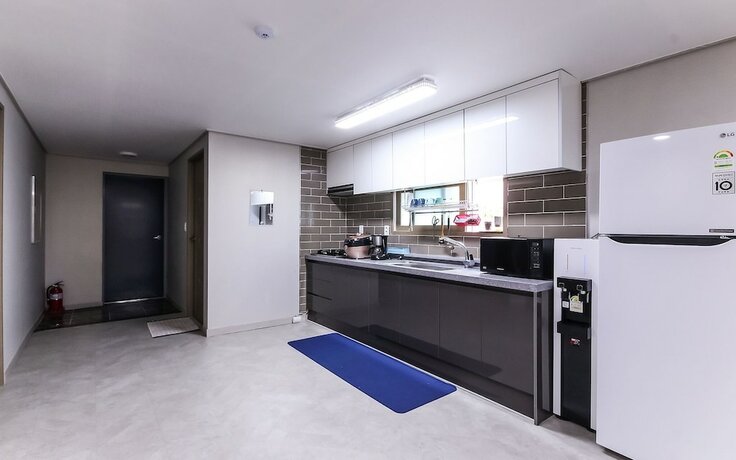 Pohang Ocheon Q Self Check in Motel in Pohang, South Korea