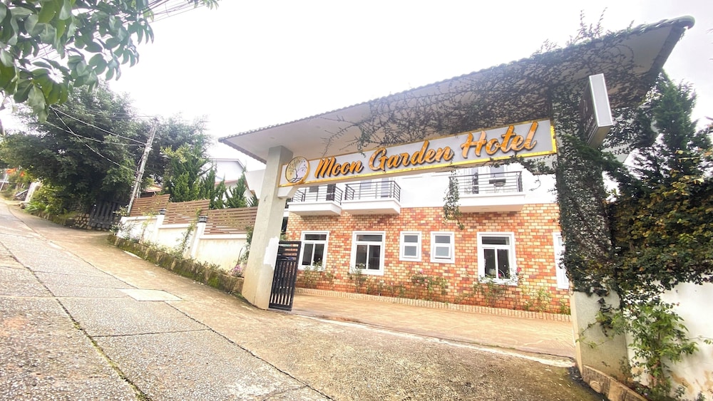Moon Garden Hotel - last minute hotel in Da Lat