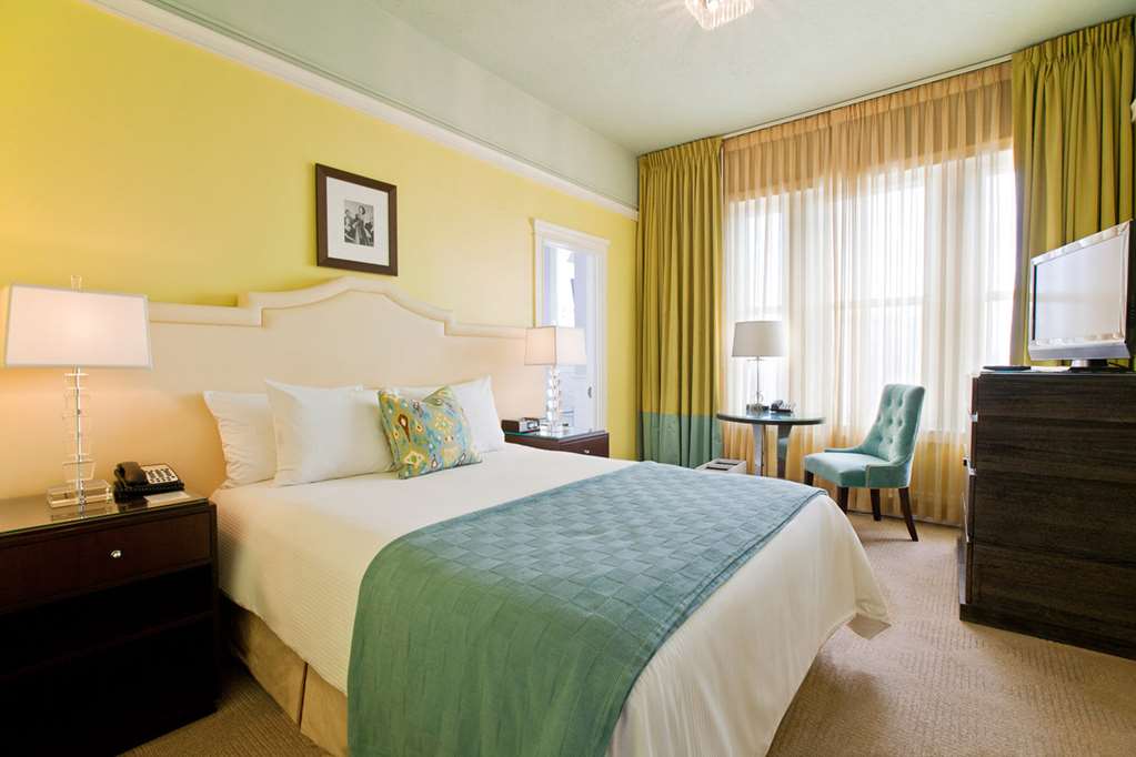 Hotel deLuxe - photo 16