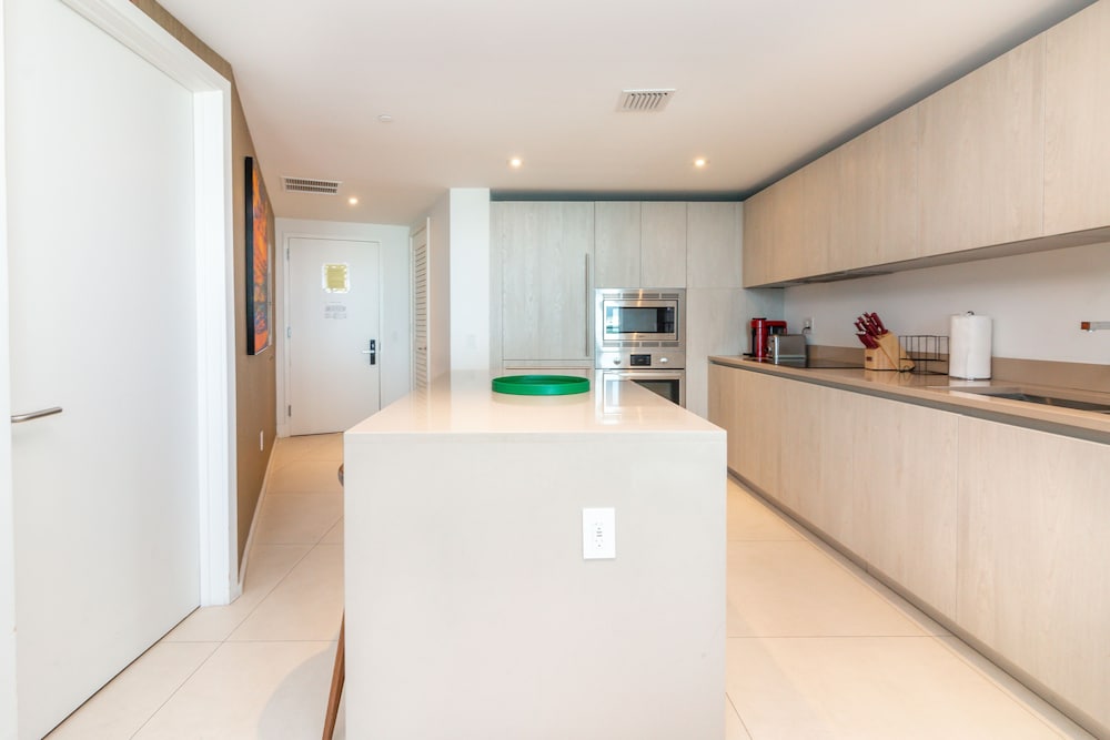 Private Ocean Condos Hyde Beach Resort - photo 36