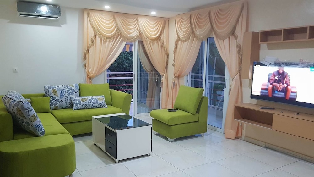 Eifell’s Hotel’s in Abidjan, Côte D'Ivoire