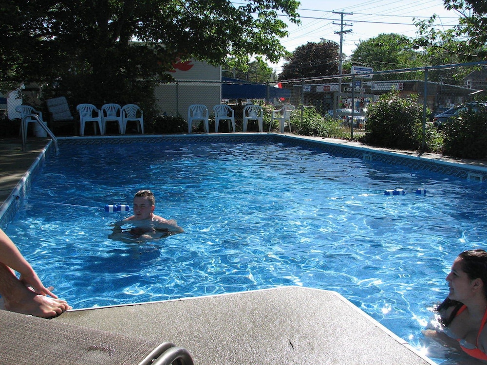 The Landings Inn and Cottages at Old Orchard Beach - photo 14