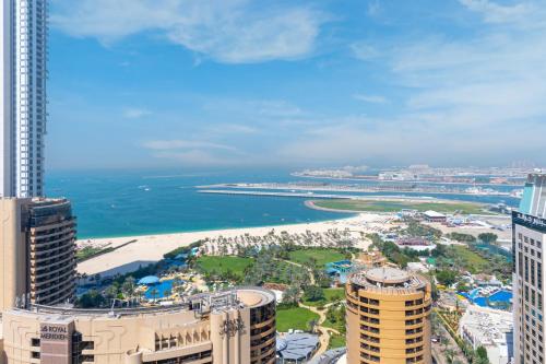 Resort Living I 2 Minute to the beach I Sea View