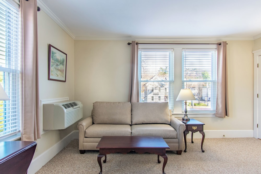 Eastern Slope Inn Resort - photo 8
