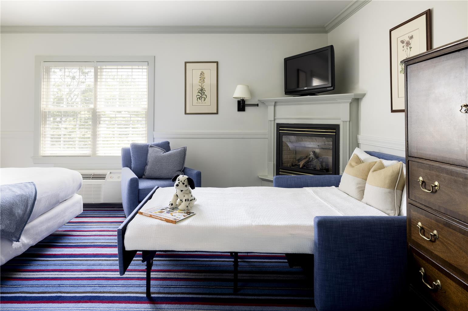 Kennebunkport Inn - photo 13