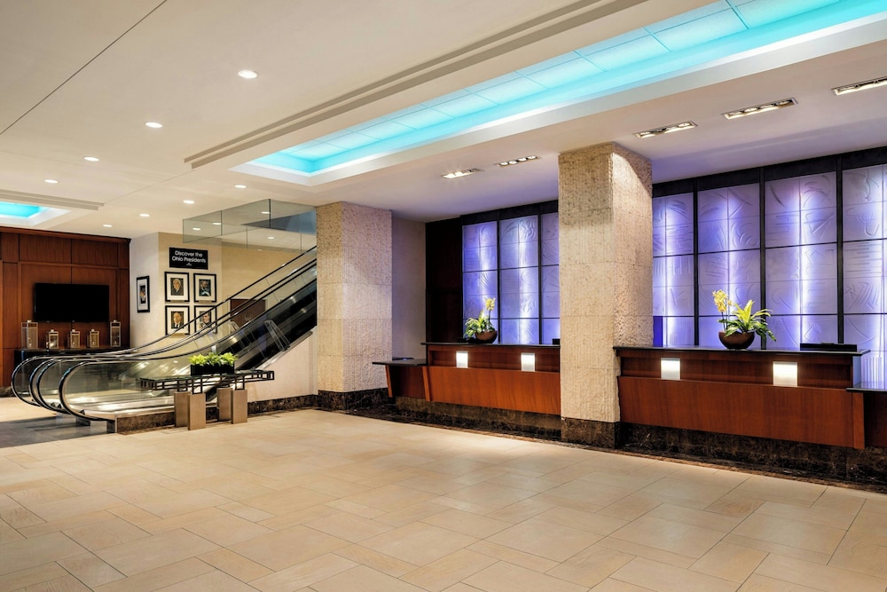 Renaissance Columbus Downtown Hotel - photo 4