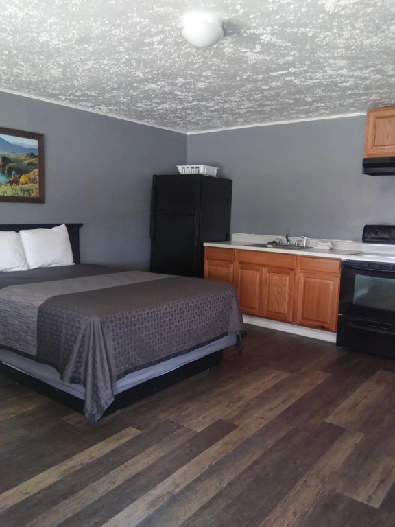 Essex Motel - photo 6
