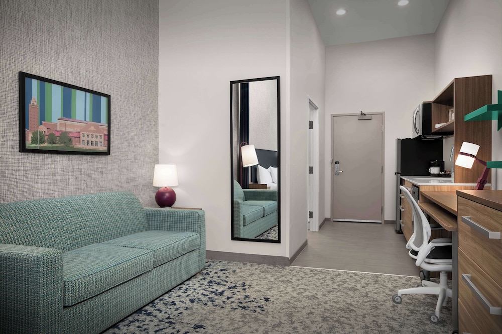 Home2 Suites by Hilton Lubbock University - photo 8