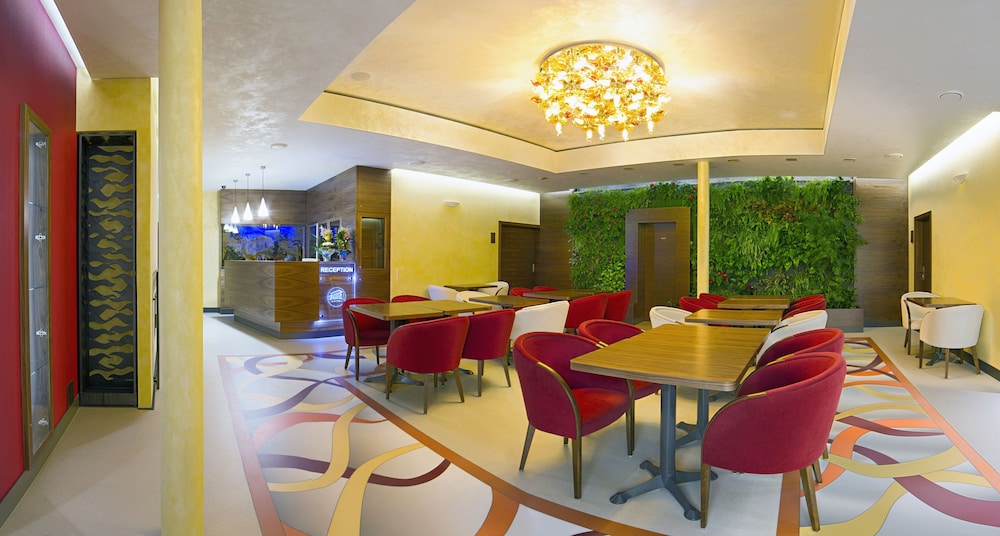 Air Hotel - carbon neutral hotel in Holic